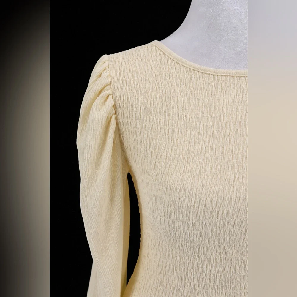 Anthropologie Smocked Off White Puff Sleeve‎ Top Small Cottagecore Boho Romantic